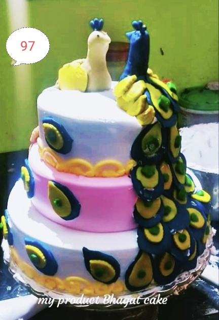 3 LAYER  PEACOCK CAKE