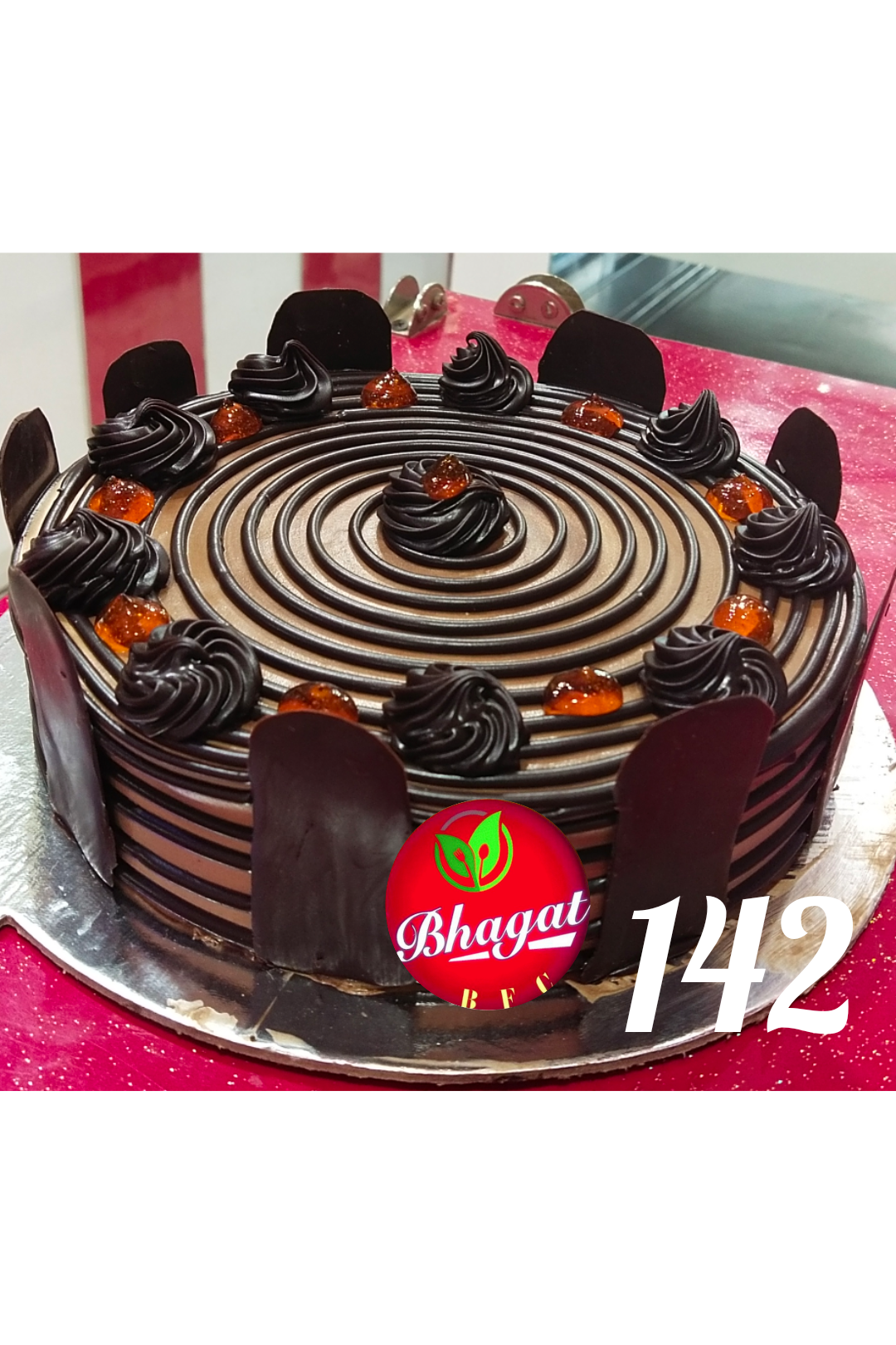 OVERLOADED CHOCOLATE CAKE
